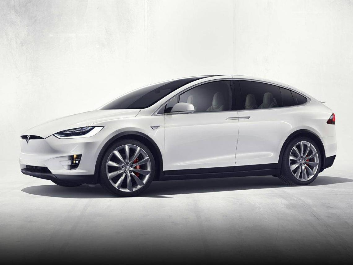 TESLA MODEL X 2018 5YJXCAE24JF103723 image